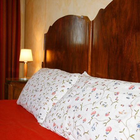 Agriturismo Corte Ponte Dei Tedeschi Guest House Ostiglia Rom bilde