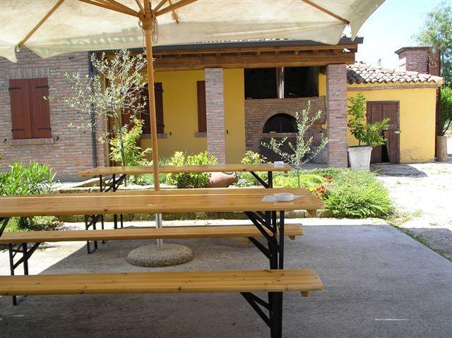 Agriturismo Corte Ponte Dei Tedeschi Guest House Ostiglia Eksteriør bilde
