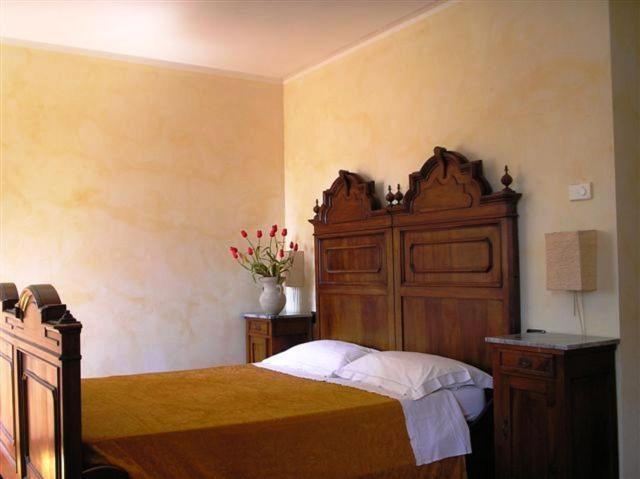 Agriturismo Corte Ponte Dei Tedeschi Guest House Ostiglia Rom bilde